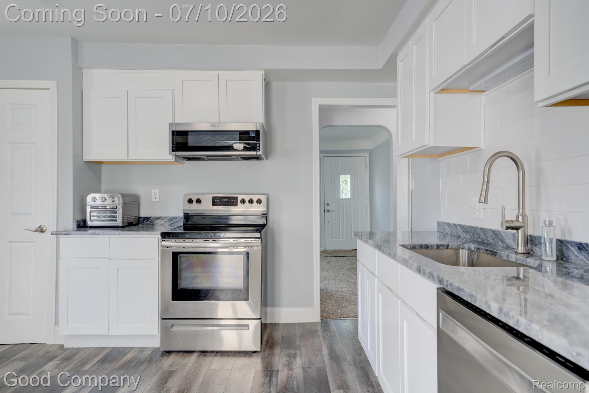 3689 Phillips Avenue Berkley, MI 48072 - Photo 19 of 51 3689 Phillips Ave.-15.jpg