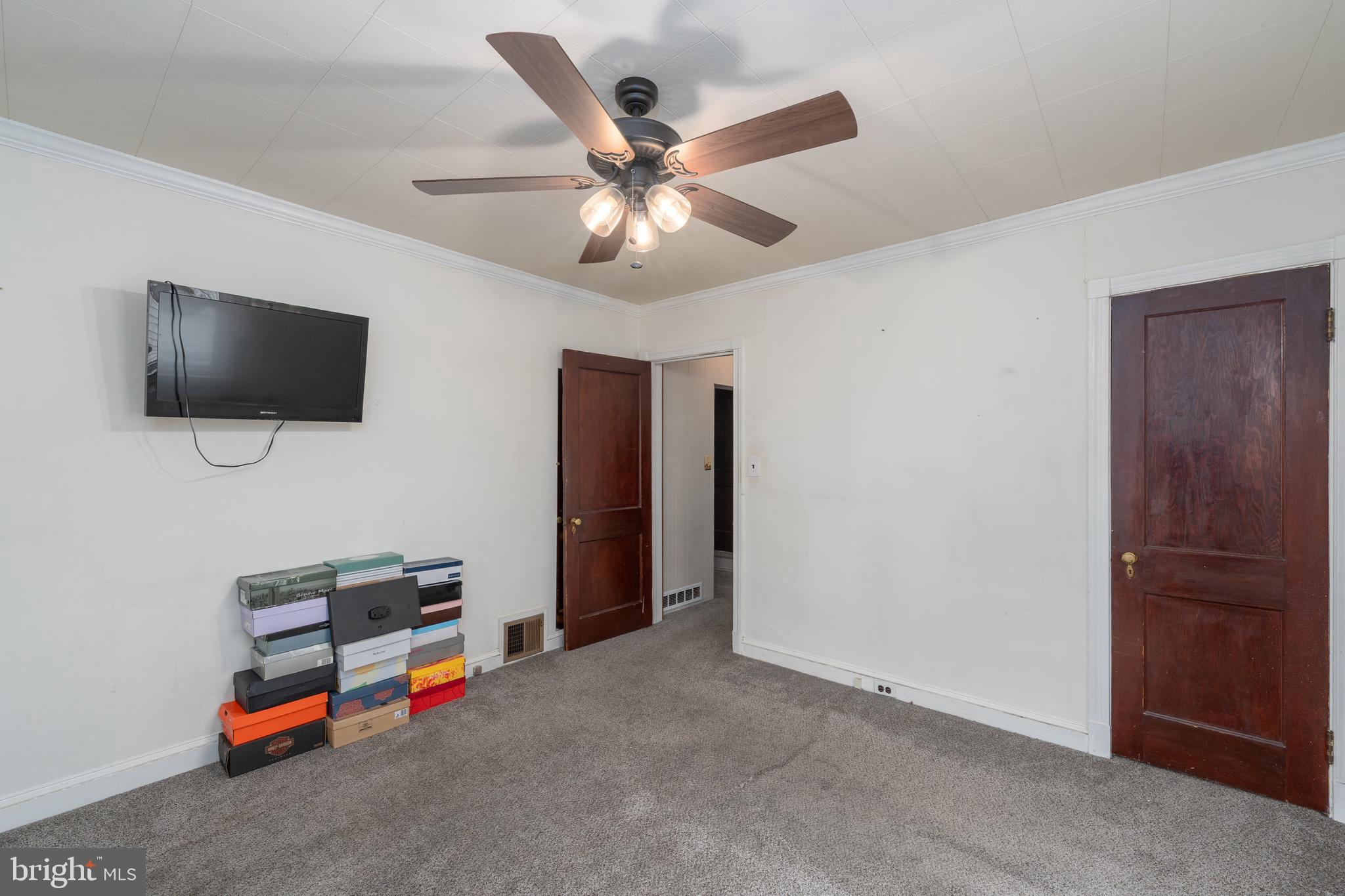 2721 Glendale Road Baltimore, MD 21234 - Photo 10 of 25 Bedroom 1
