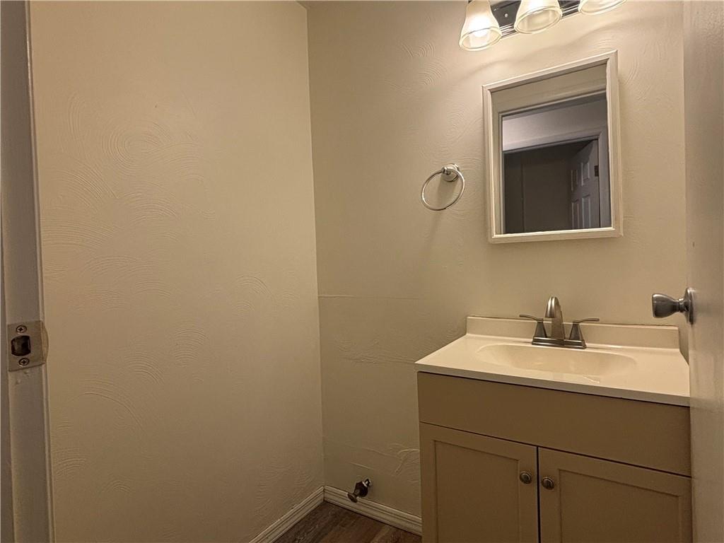 456 Hunting Creek Road Canonsburg, PA 15317 - Photo 5 of 21