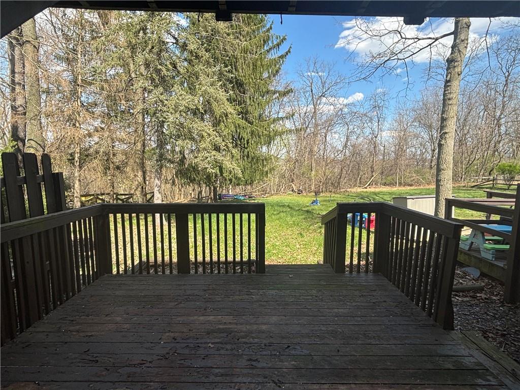 456 Hunting Creek Road Canonsburg, PA 15317 - Photo 8 of 21