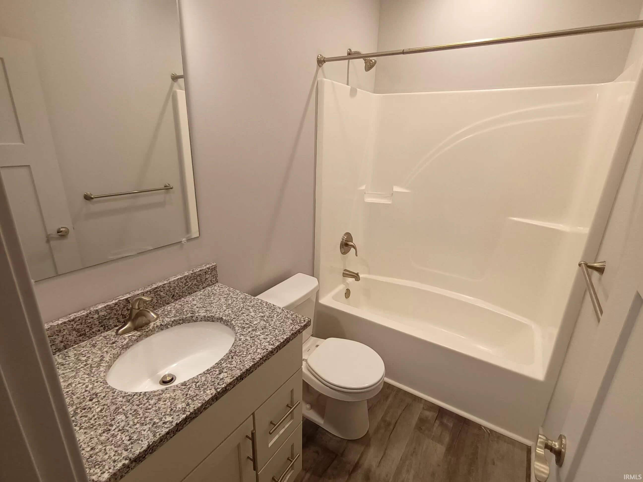 1231 West Rangeview Circle Bloomington, IN 47403 - Photo 11 of 29