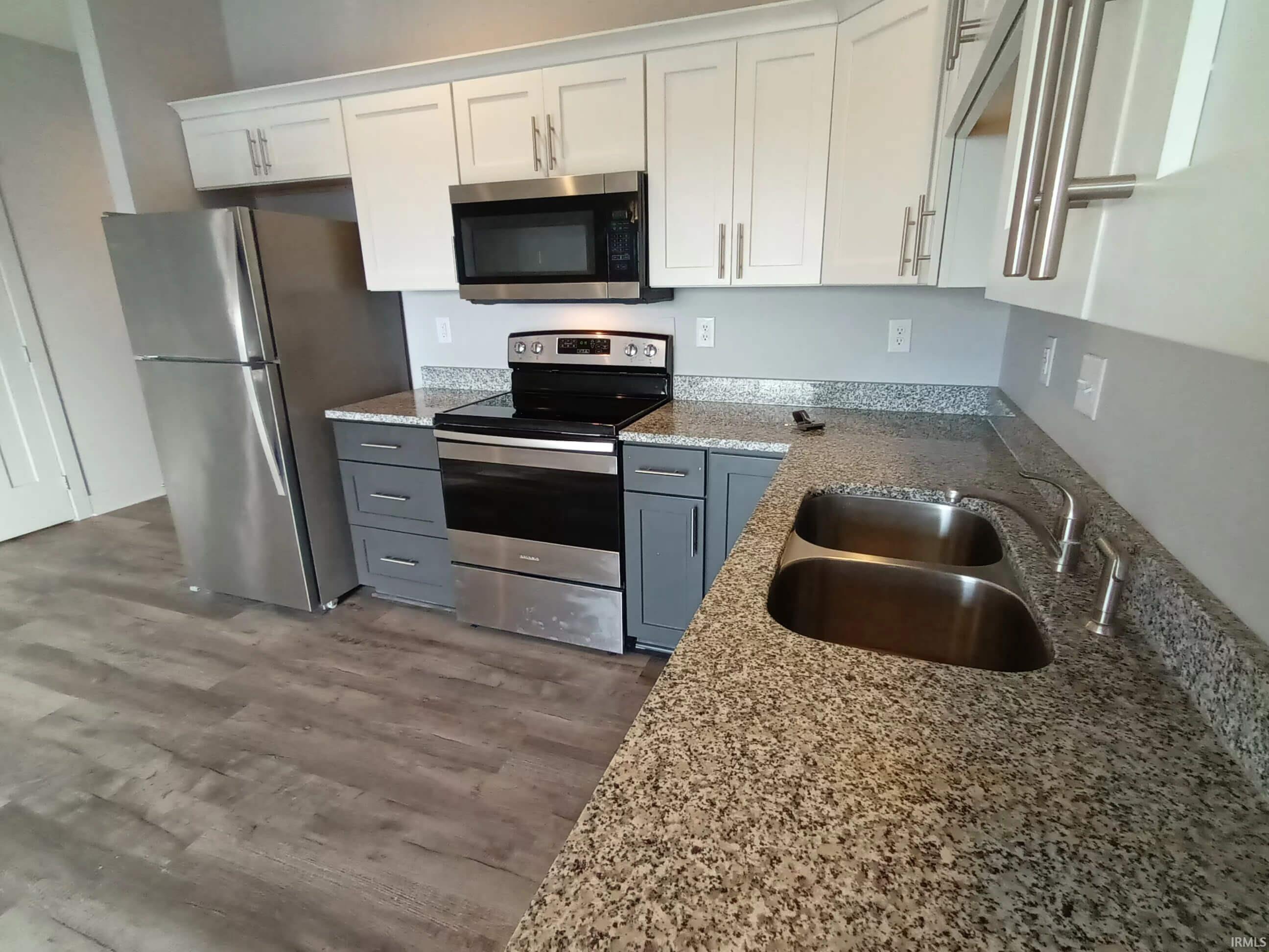 1231 West Rangeview Circle Bloomington, IN 47403 - Photo 18 of 29