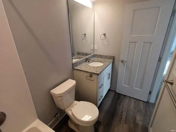 $1,800 | 1231 West Rangeview Circle, Bloomington, IN 47403