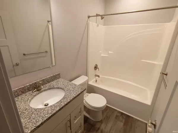 $1,800 | 1231 West Rangeview Circle, Bloomington, IN 47403