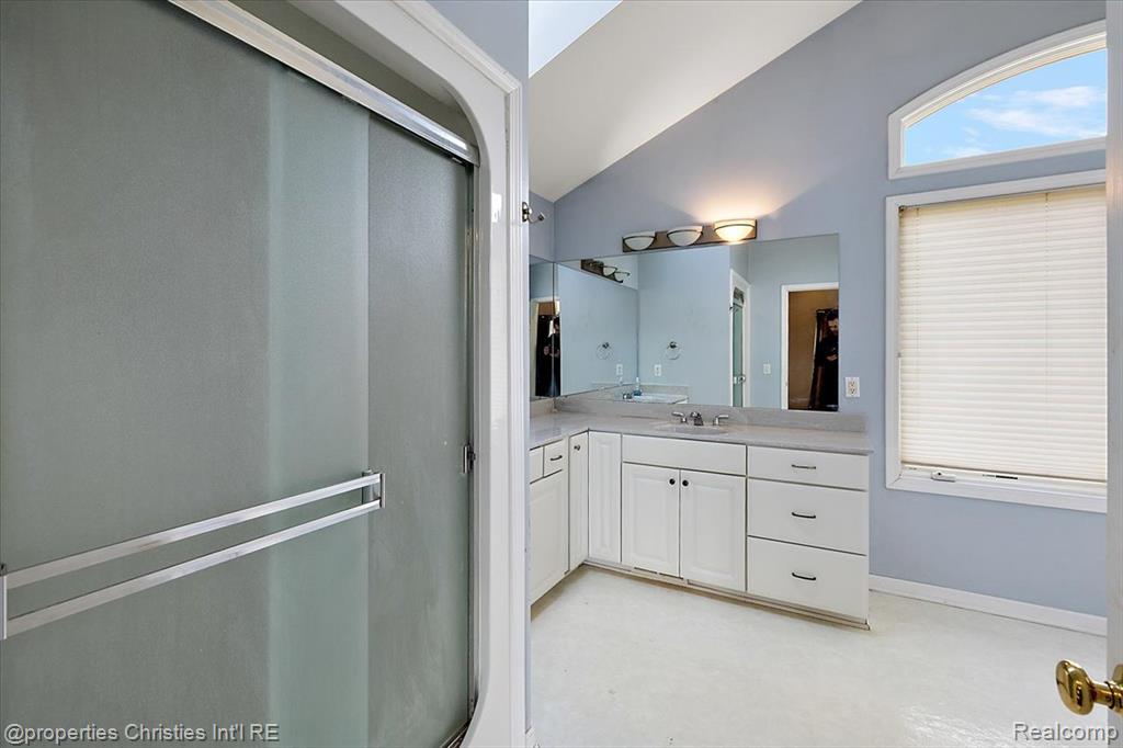 5863 Clarkston Road Clarkston, MI 48348 - Photo 37 of 43 Gallery Image 37