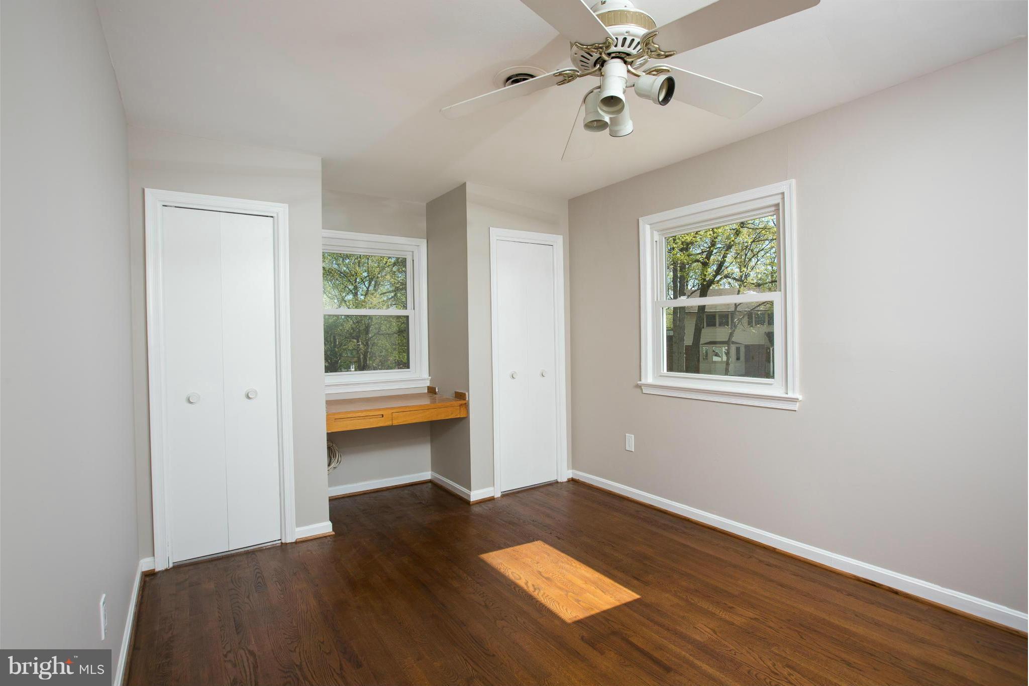 6004 Roxbury Avenue Springfield, VA 22152 - Photo 16 of 25 Bedroom