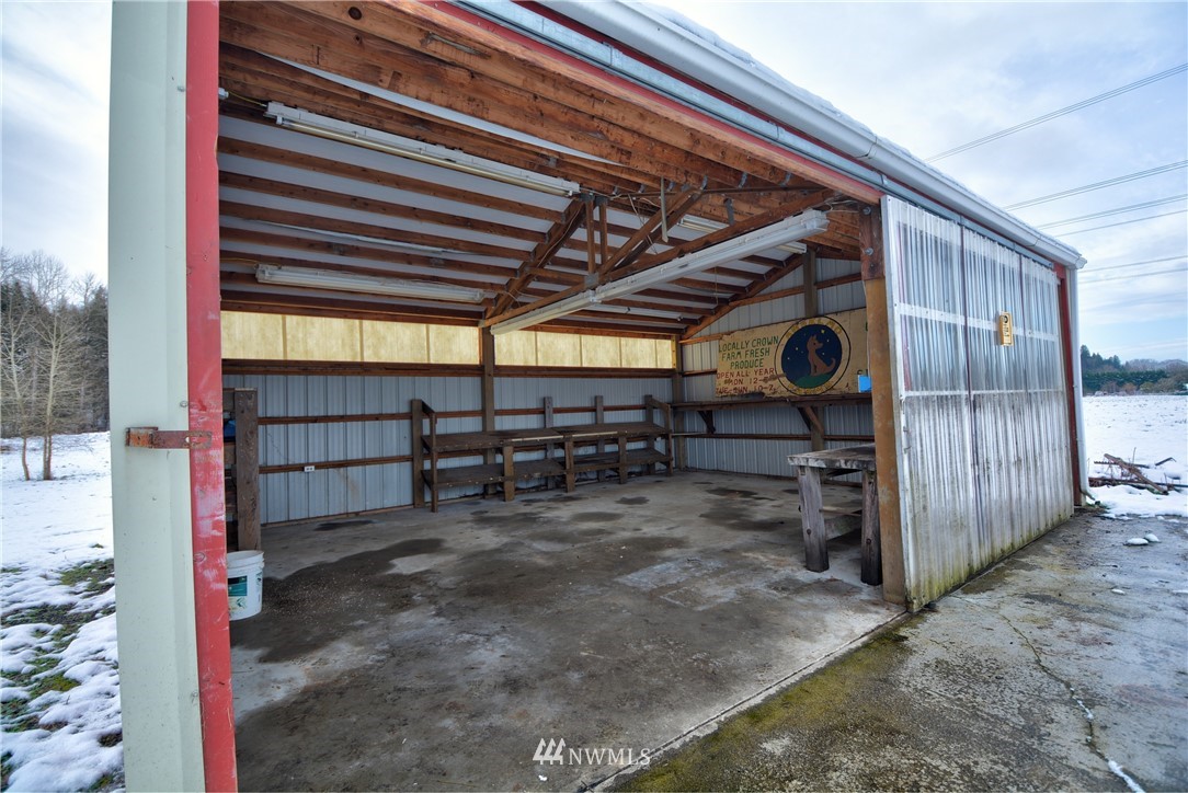 1603 South Machias Road Snohomish, WA 98290 - Photo 15 of 28 a view of storage and utility room