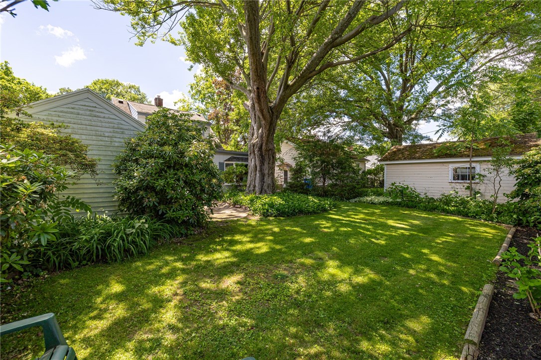 330 Colebourne Road Rochester, NY 14609 - Photo 29 of 37
