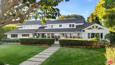 $15,000,000 | 29225 Cliffside Drive, Malibu, CA 90265