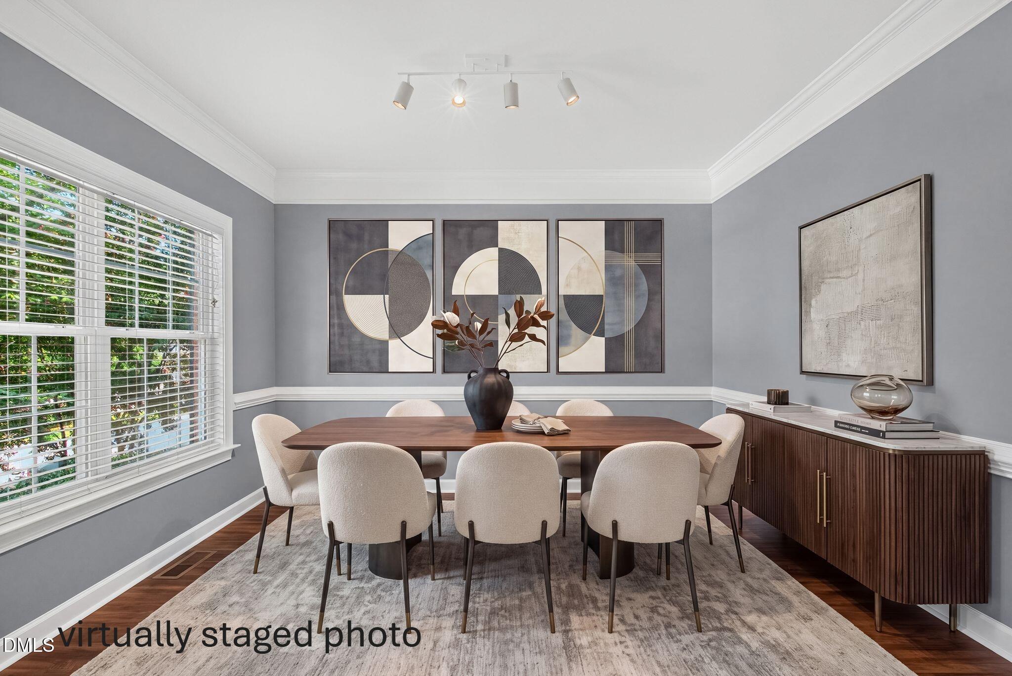 110_Dining Room