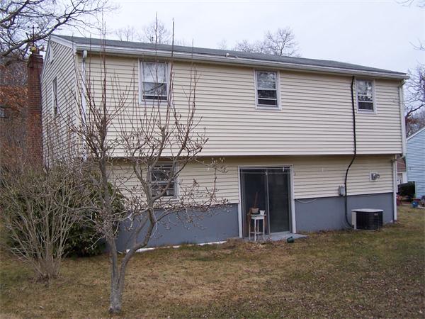57 Woodlawn Road Randolph, MA 02368 - Photo 4 of 16 Gallery Image 4