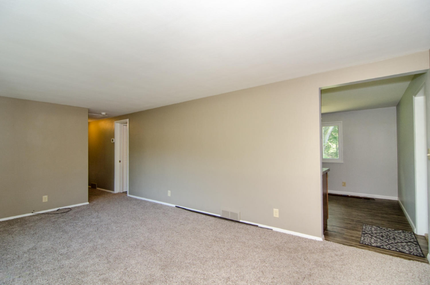 1404 Bell Road Niles, MI 49120 - Photo 8 of 17 1404 Bell Rd Niles MI 49120-large-008-17