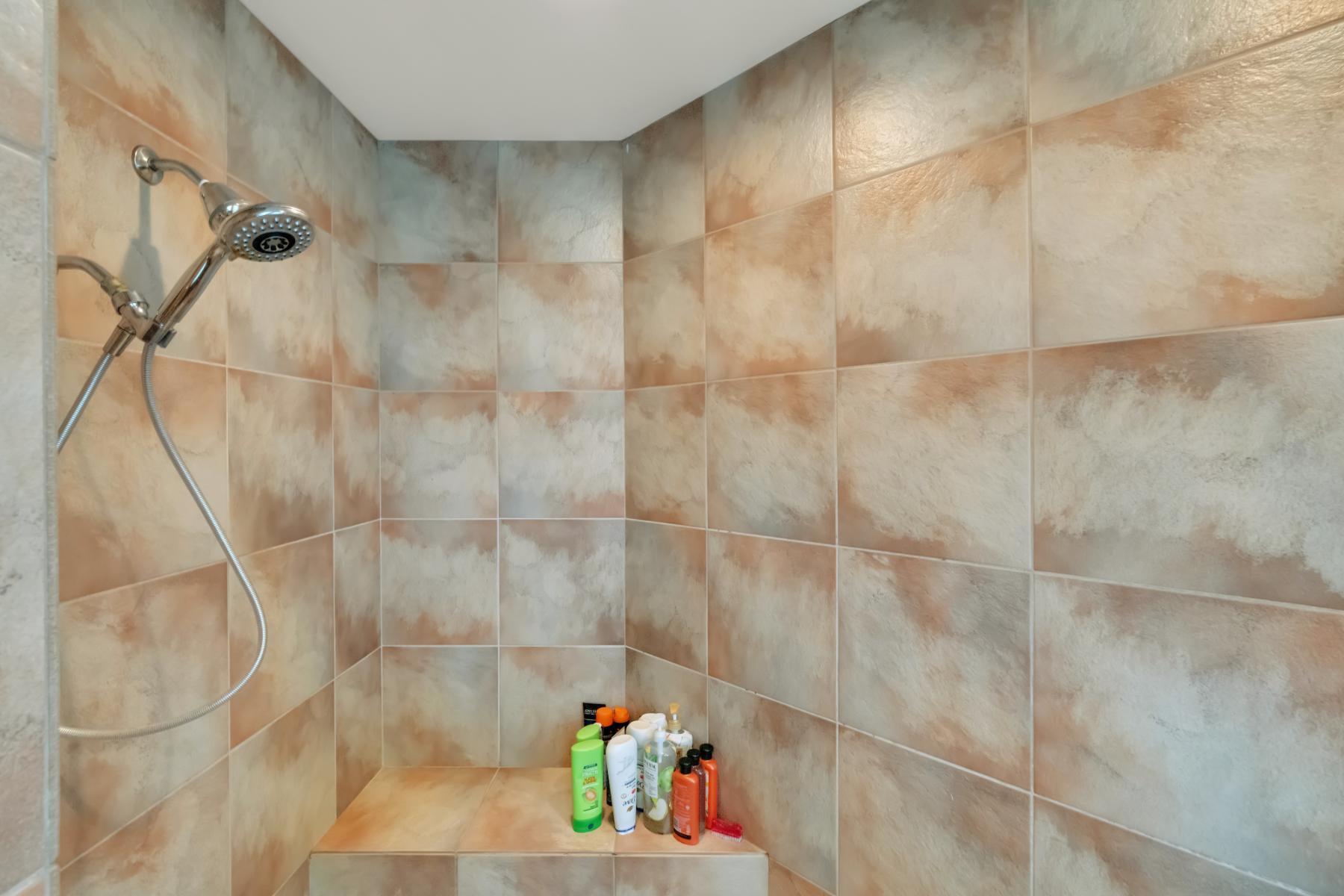 401 Glazier Road Chelsea, MI 48118 - Photo 30 of 61 35