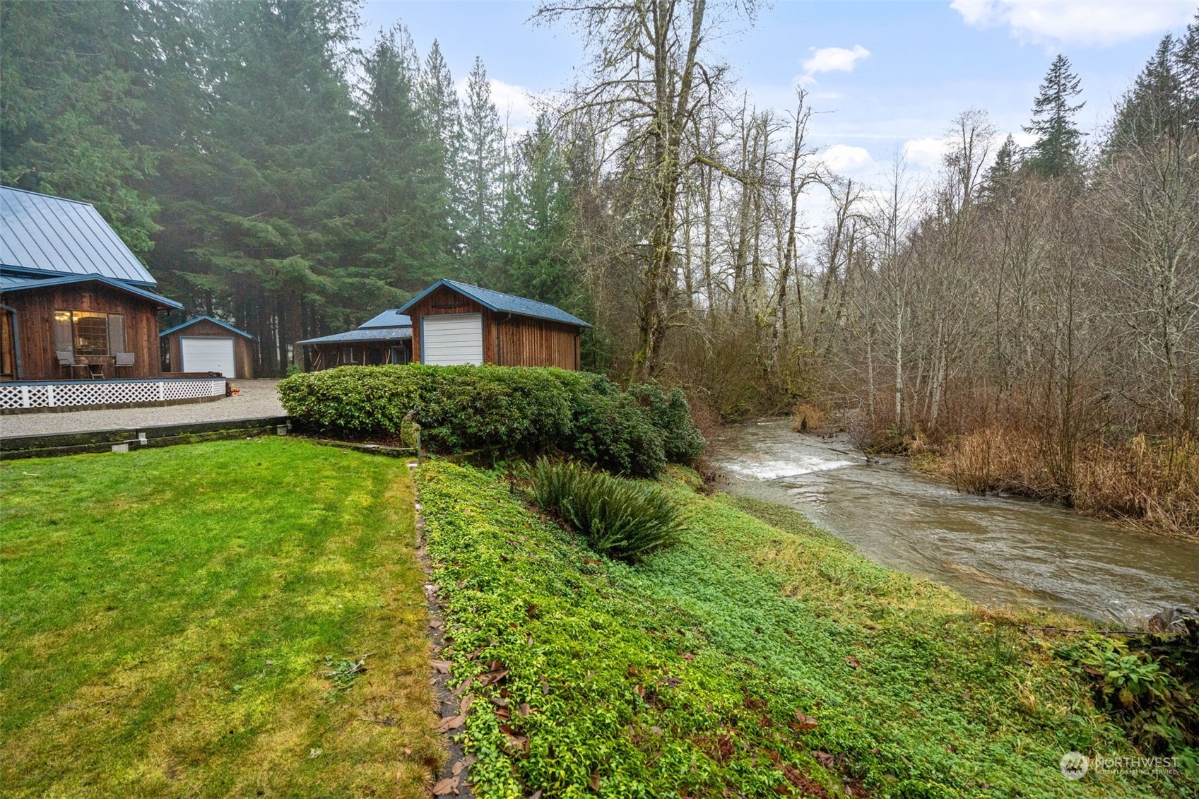 2495 Mosquito Lake Road Deming, WA 98244 - Photo 35 of 39 Gallery Image 35