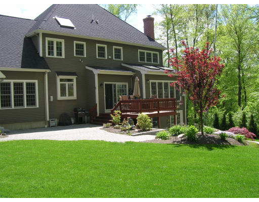 23 Cranbrook Road Shrewsbury, MA 01545 - Photo 4 of 5 Gallery Image 4