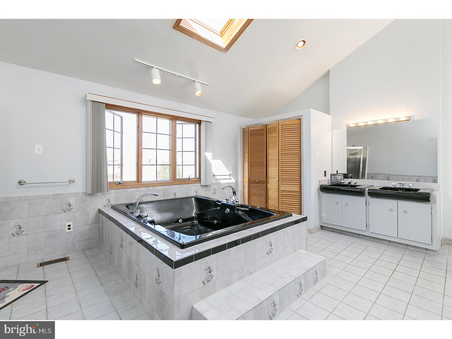11 Conestoga Road Clementon, NJ 08021 - Photo 13 of 23