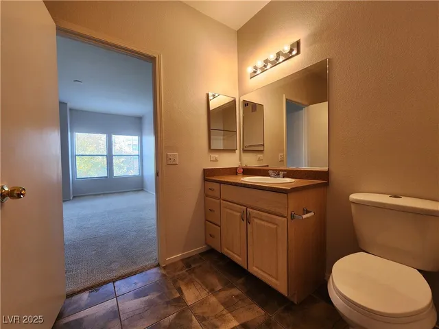 $1,300 | 8250 North Grand Canyon Drive, Unit 2171, Las Vegas, NV 89166