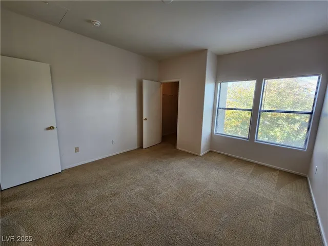 $1,300 | 8250 North Grand Canyon Drive, Unit 2171, Las Vegas, NV 89166