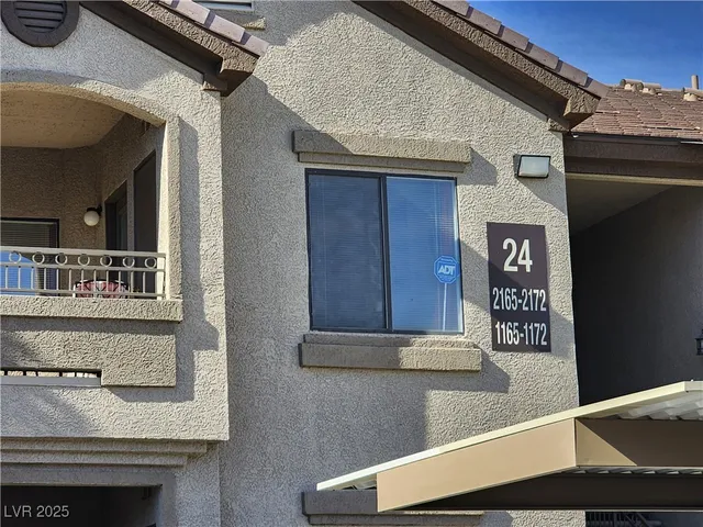 $1,300 | 8250 North Grand Canyon Drive, Unit 2171, Las Vegas, NV 89166