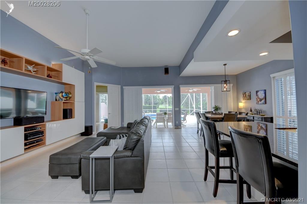 1530 Southwest Balmoral Trace Stuart, FL 34997 - Photo 8 of 48 View as you walk into the living area