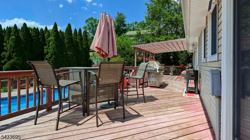 277 French Hill Road Wayne, NJ 07470 - Photo 27 of 28