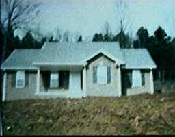 8550 Woodlawn Road Bloomfield, KY 40008 - Photo 1 of 1 Primary Photo