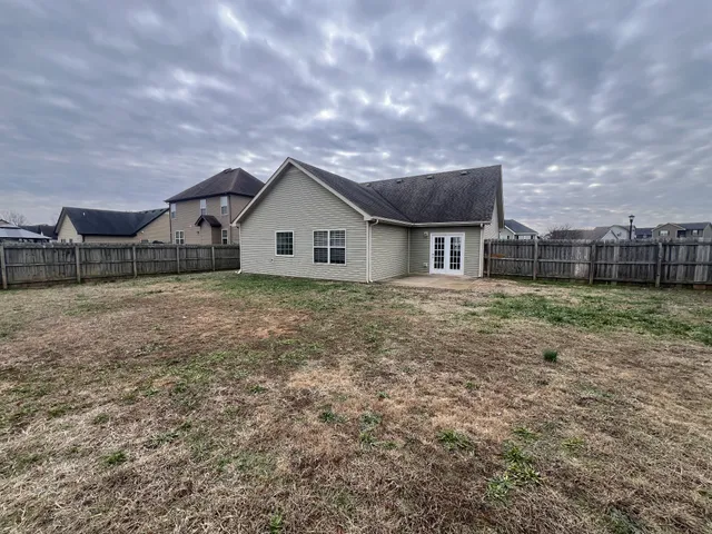 $1,695 | 599 Kicker Court, Clarksville, TN 37040