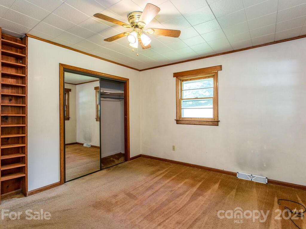 1190 Crymes Cove Road Waynesville, NC 28786 - Photo 31 of 35 Gallery Image 31