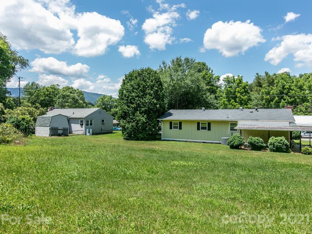 1190 Crymes Cove Road Waynesville, NC 28786 - Photo 7 of 35 Gallery Image 7