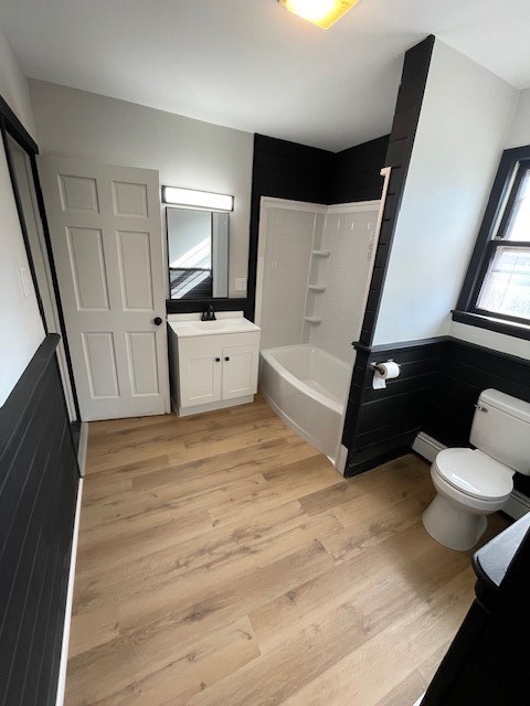 76 Hamlet Avenue, Unit 2R Woonsocket, RI 02895 - Photo 5 of 9 Newly renovated bathroom