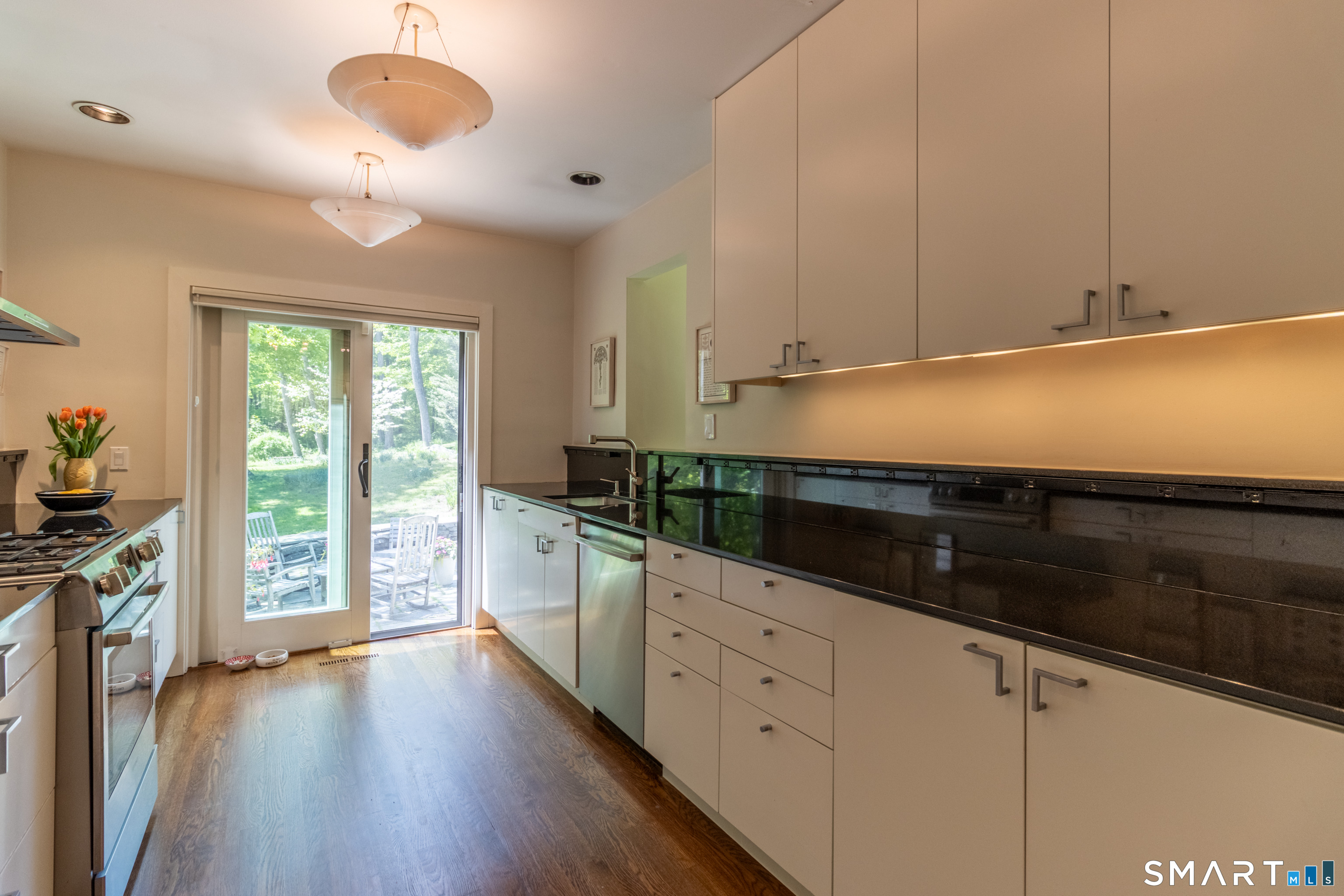 235 Middle Haddam Road Portland, CT 06480 - Photo 9 of 40