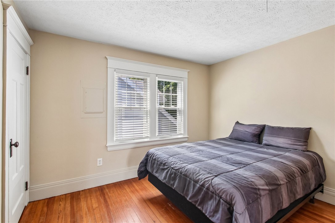 245 Springfield Avenue Rochester, NY 14609 - Photo 17 of 34