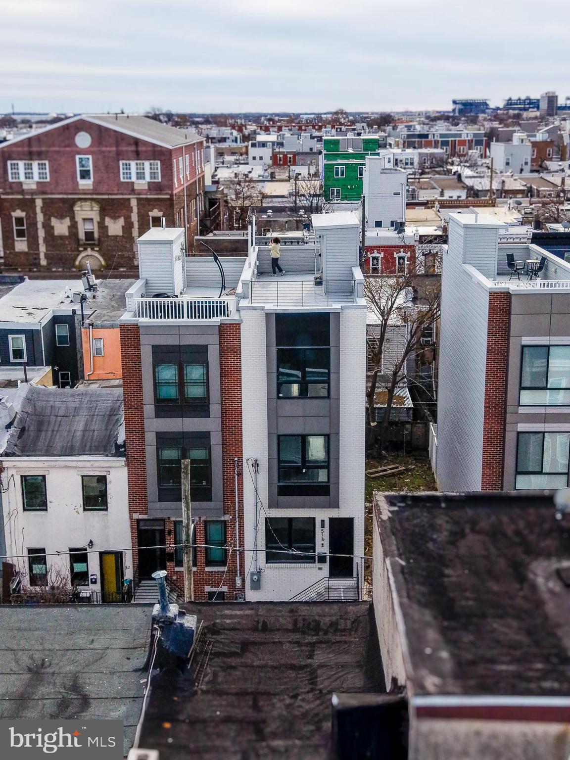 516 Pierce Street Philadelphia, PA 19148 - Photo 9 of 36