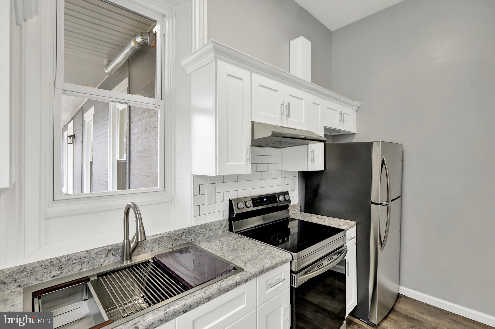 1156 Franklin Street, Unit 1 Reading, PA 19602 - Photo 5 of 8