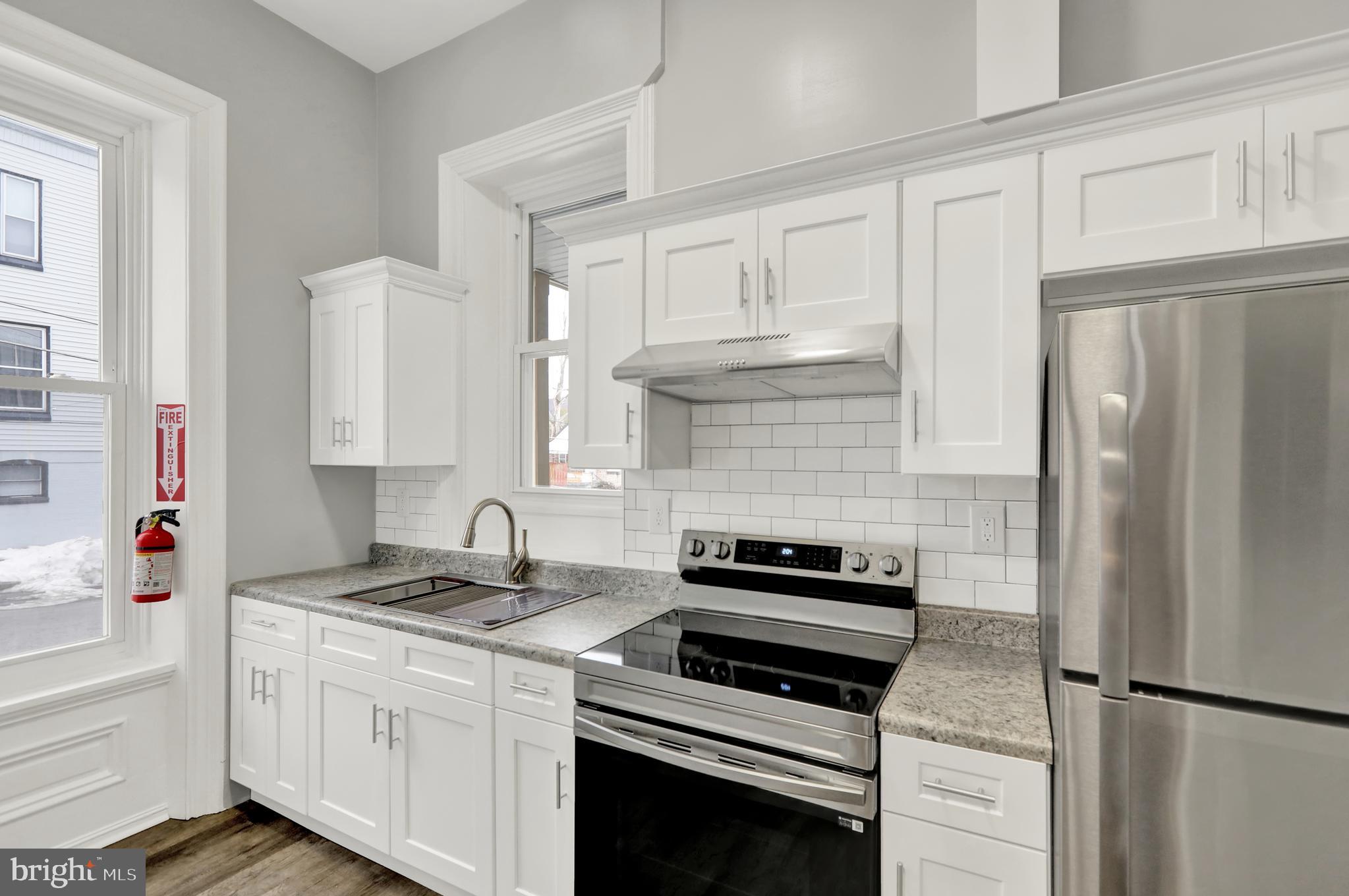 1156 Franklin Street, Unit 1 Reading, PA 19602 - Photo 6 of 8