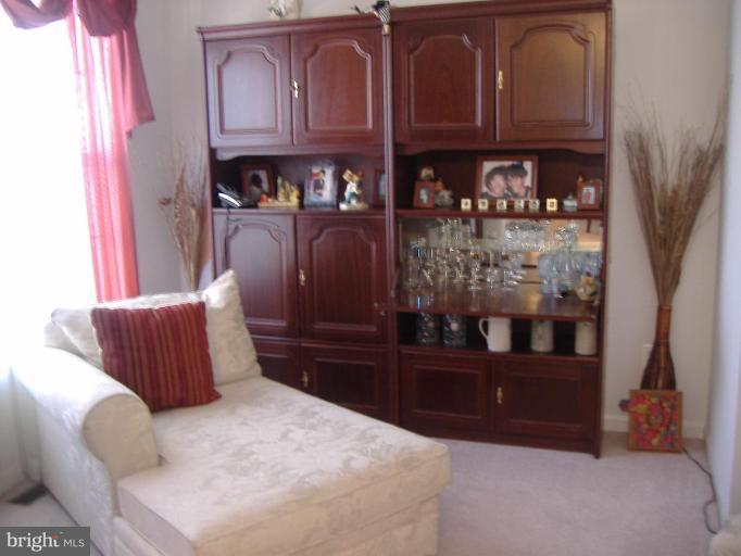 714 MacDill Road Middle River, MD 21220 - Photo 16 of 27 Living Room