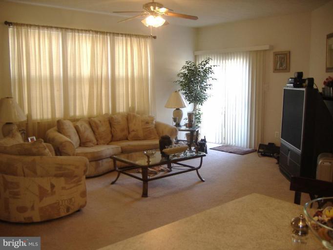 714 MacDill Road Middle River, MD 21220 - Photo 8 of 27 Family Room