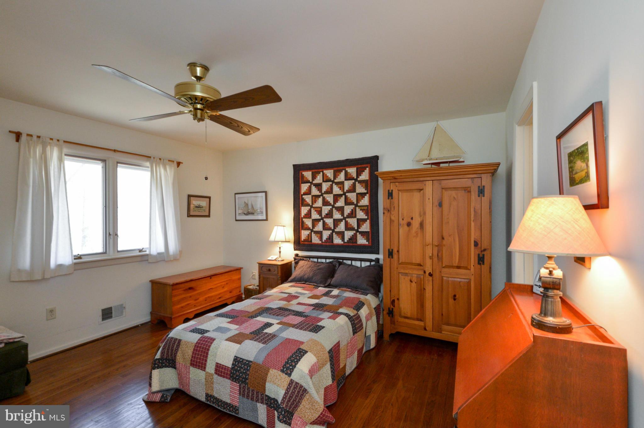 1020 Old Bay Ridge Road Annapolis, MD 21403 - Photo 10 of 23 Owners Bedroom
