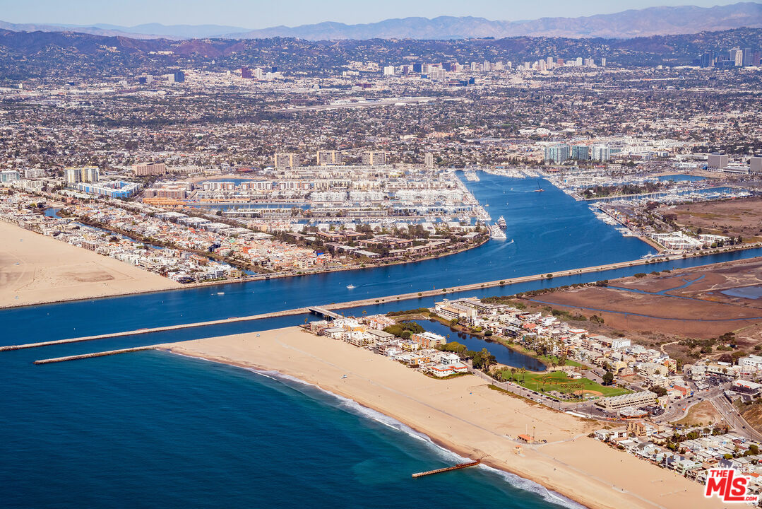 6690 Vista Del Mar, Unit E Playa del Rey, CA 90293 - Photo 12 of 12 an aerial view of residential houses with outdoor space