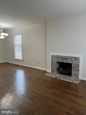 $3,900 | 1533 Oronoco Street, Alexandria, VA 22314