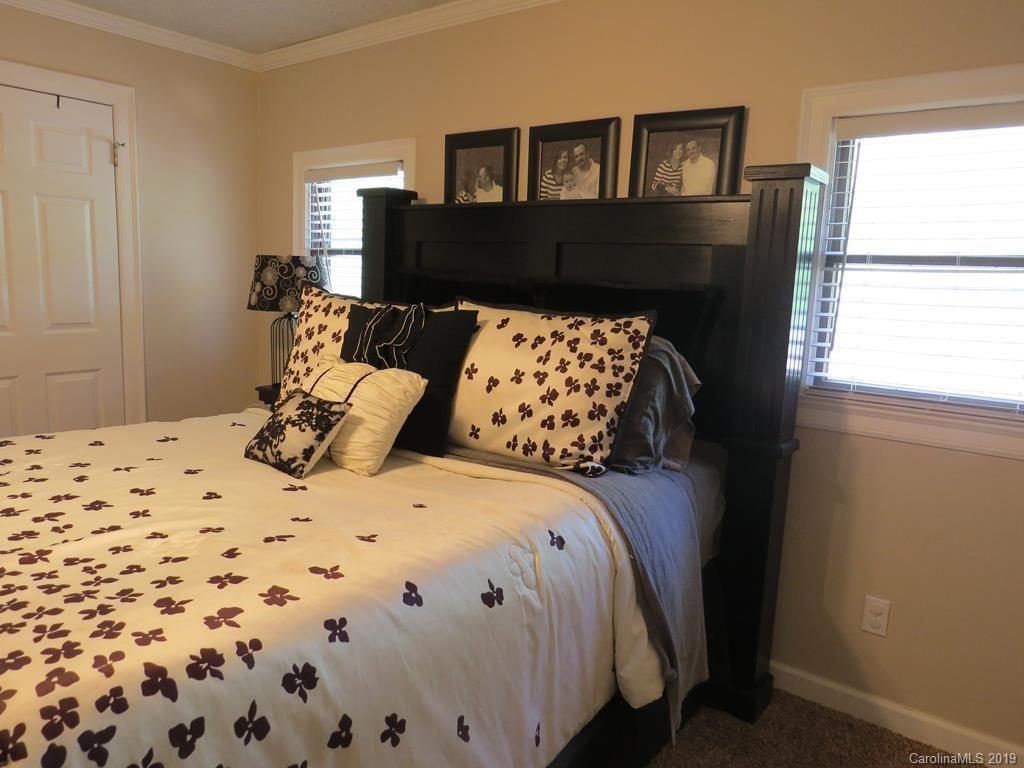 413 Short Branch Road Green Mountain, NC 28740 - Photo 14 of 33 Gallery Image 14