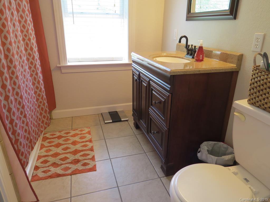 413 Short Branch Road Green Mountain, NC 28740 - Photo 17 of 33 Gallery Image 17