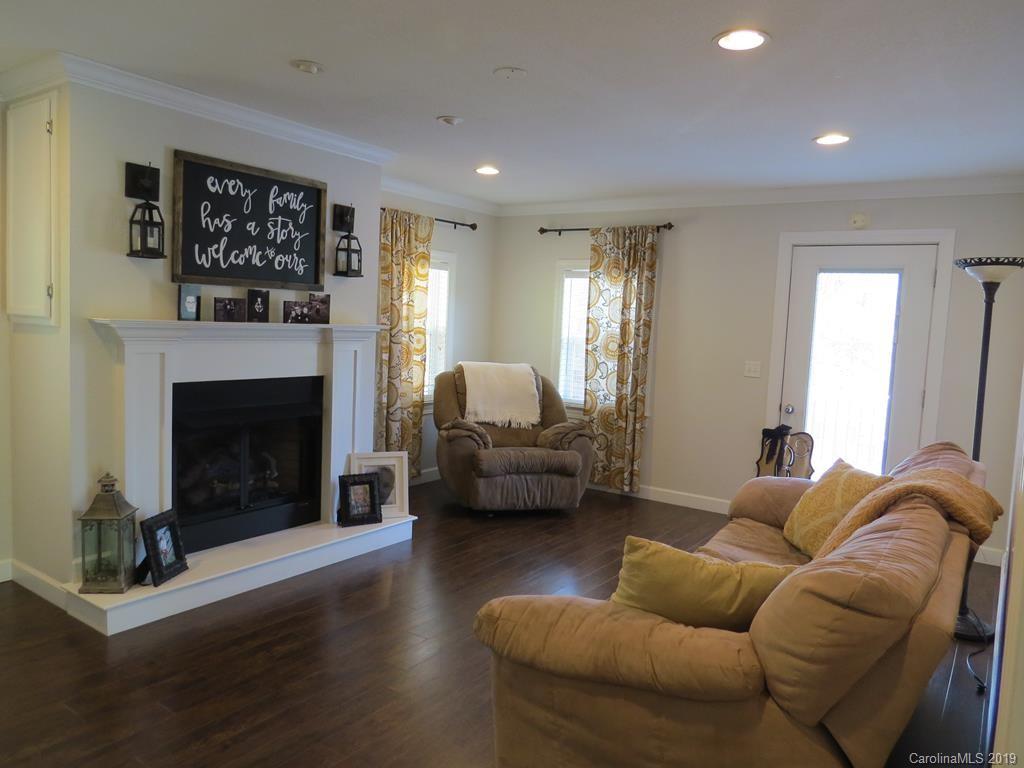 413 Short Branch Road Green Mountain, NC 28740 - Photo 6 of 33 Gallery Image 6