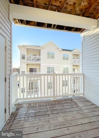 $2,000 | 23540 FDR Boulevard, Unit 303, California, MD 20619