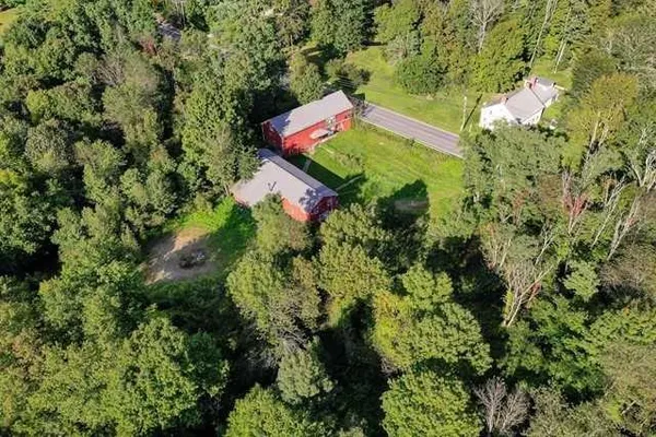 $725,000 | 2723 Highway 82, Pleasant Valley, NY 12569