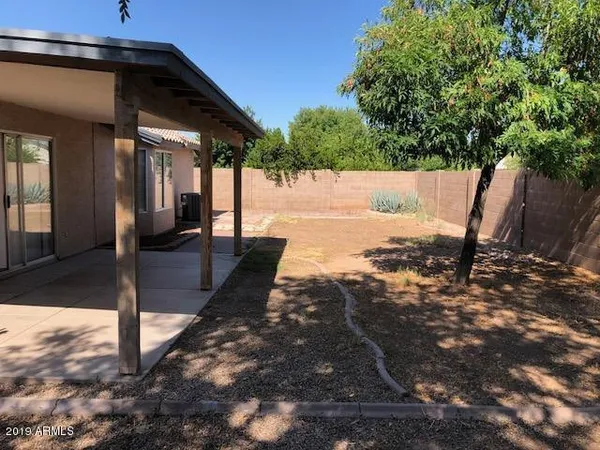 $2,095 | 2894 East Pony Court, Gilbert, AZ 85295