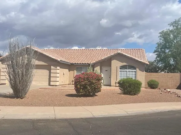 $2,095 | 2894 East Pony Court, Gilbert, AZ 85295