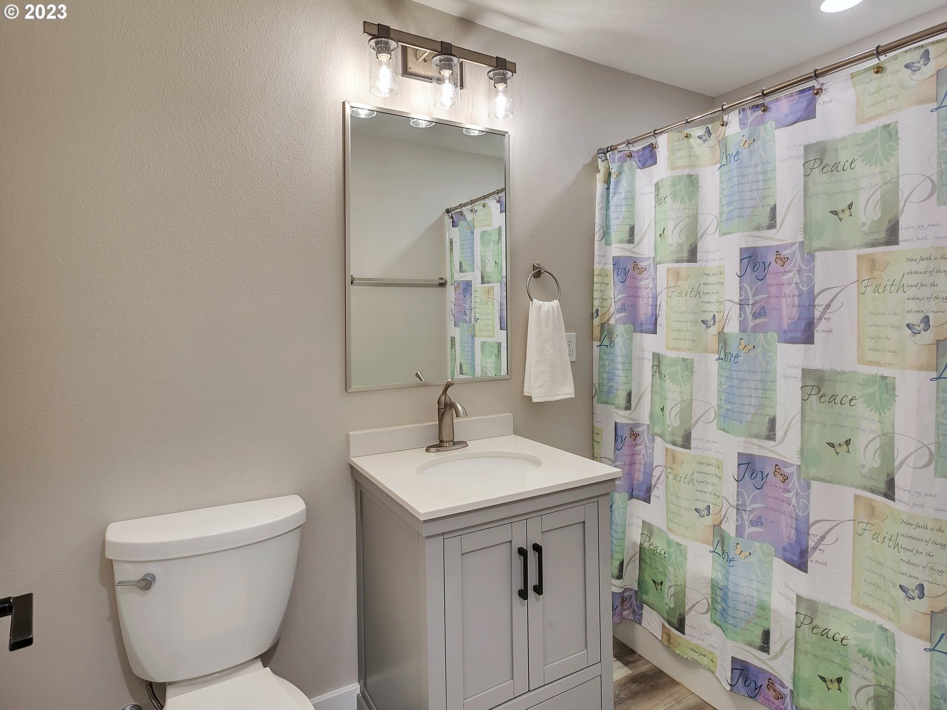 21375 South Lower Highland Road Beavercreek, OR 97004 - Photo 13 of 39 Gallery Image 13