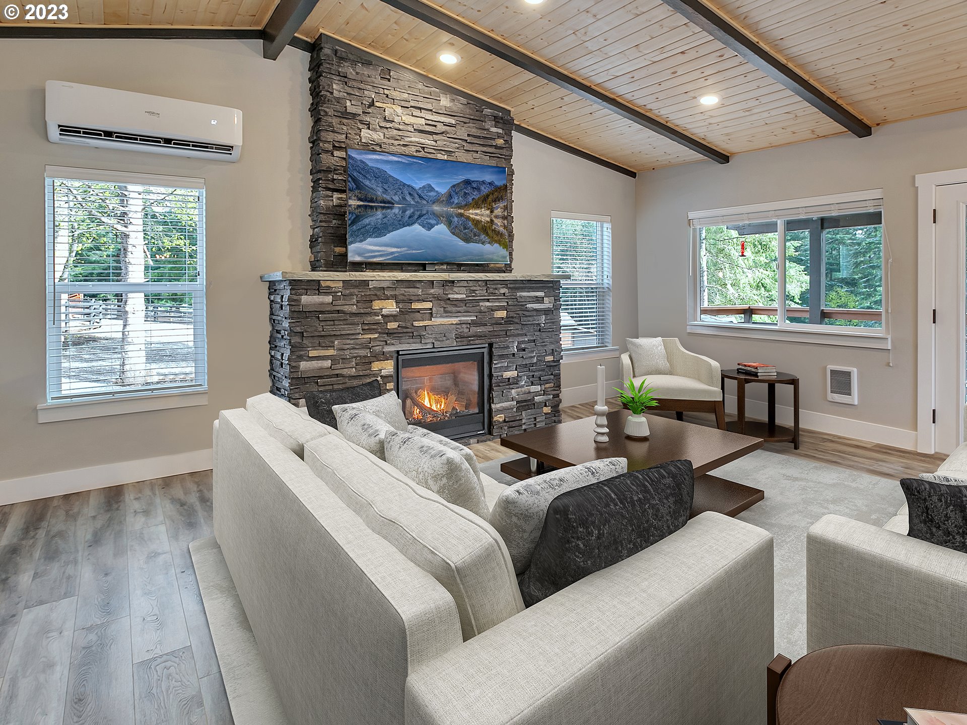 21375 South Lower Highland Road Beavercreek, OR 97004 - Photo 9 of 39 Gallery Image 9