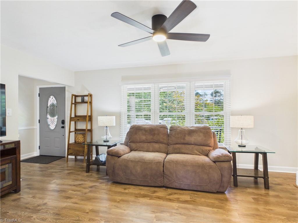 4332 Brandy Road Greensboro, NC 27407 - Photo 6 of 35 Nice living room with lots of natural light